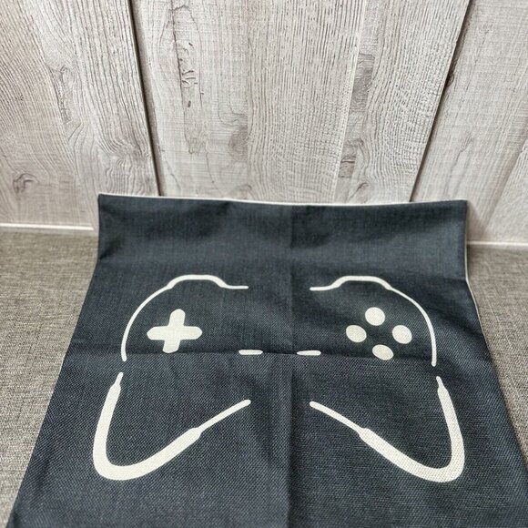 Video Games Gamer Set of 4 Linen Square Throw Pillow Case Cushion Covers 18"x18" - Picture 5 of 6
